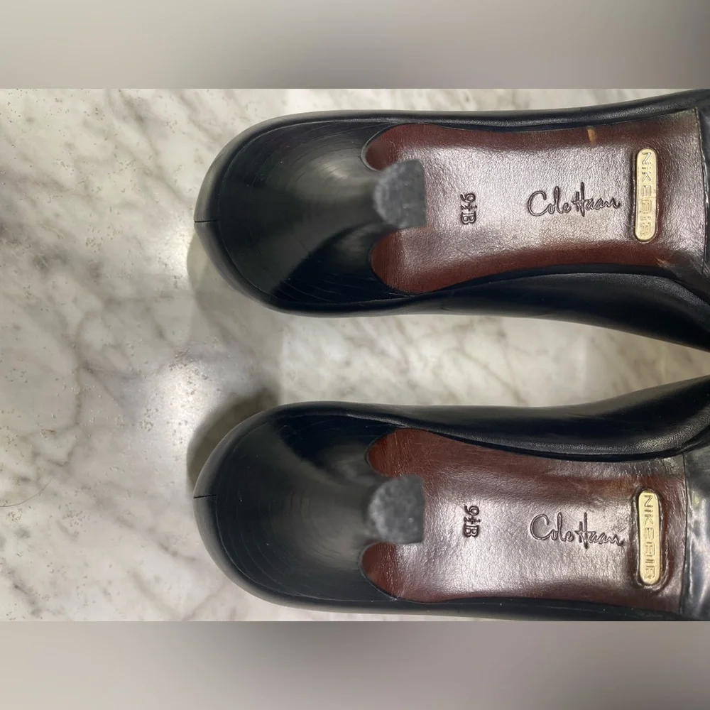Cole Haan Square Toe Black pump heels, approx. 2 1/2 in heel, size 9 1/2 B - Picture 6 of 8